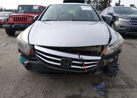 2011 Honda Accord 2.4 Se from USA, damaged, VIN 1HGCP2F68BA103763
